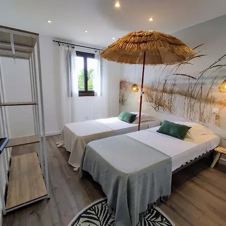 T5, Perfettu 115m2 - Jardin, Piscine, 8 Pers Апартаменты *
