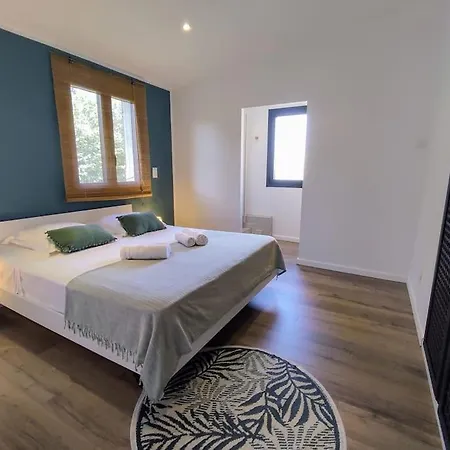 Апартаменты T5, Perfettu 115m2 - Jardin, Piscine, 8 Pers